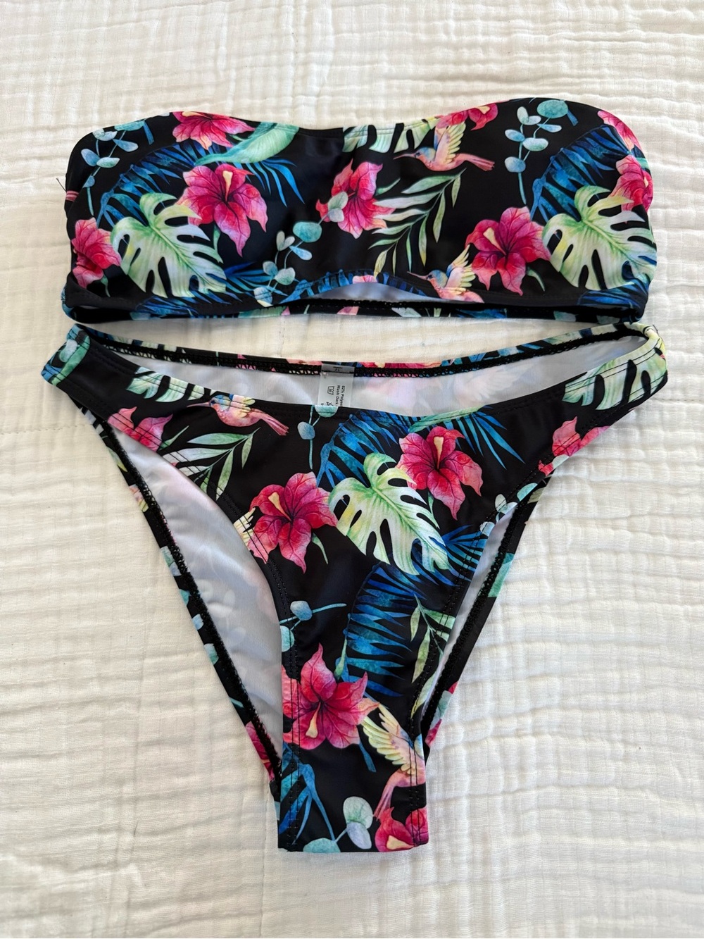 NWOT MICA Bandeau Bikini Set Size Small